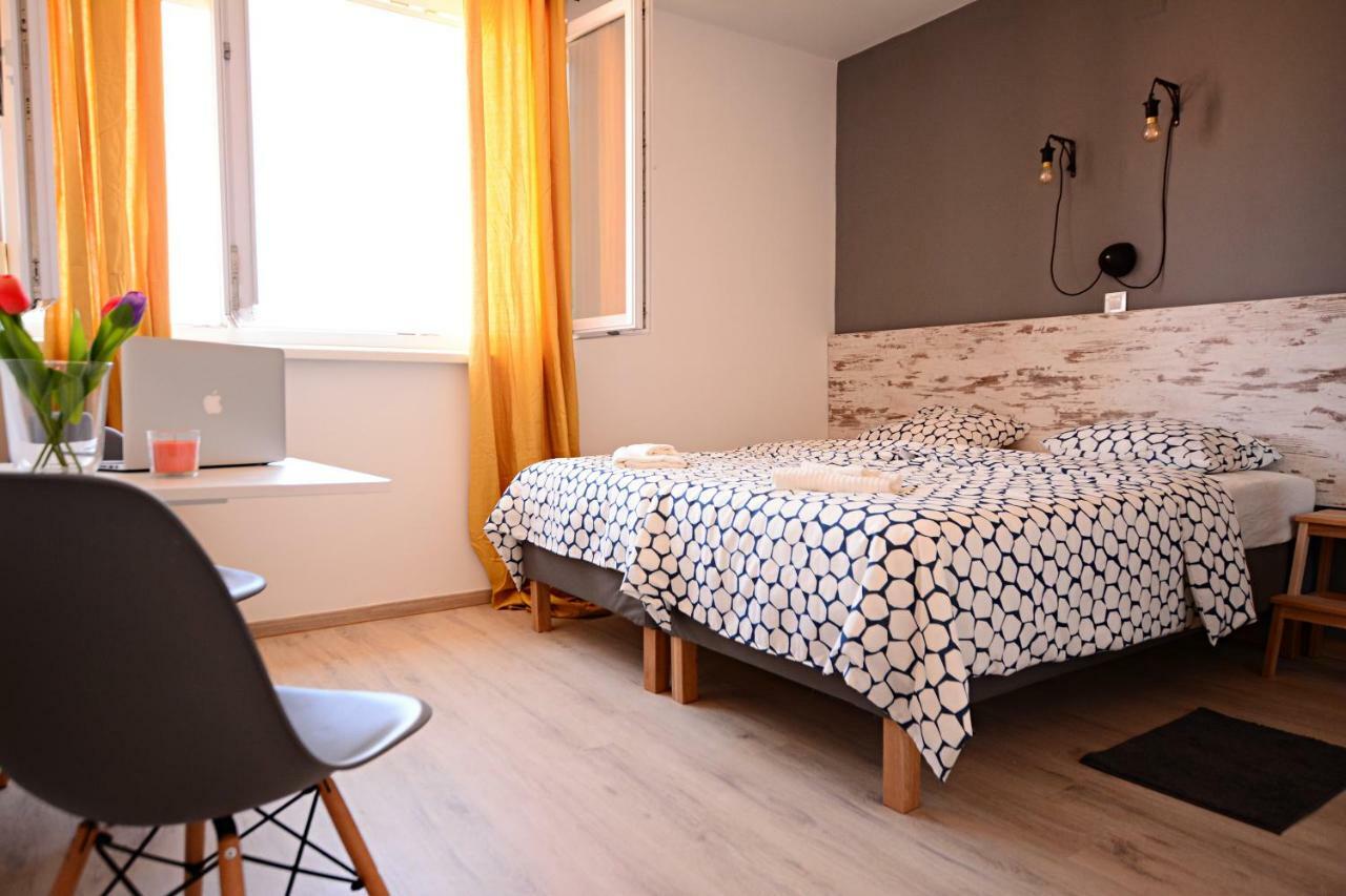 זאדאר Nora Rooms מראה חיצוני תמונה